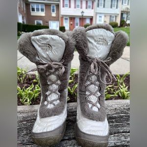 COPY - North face snow boots